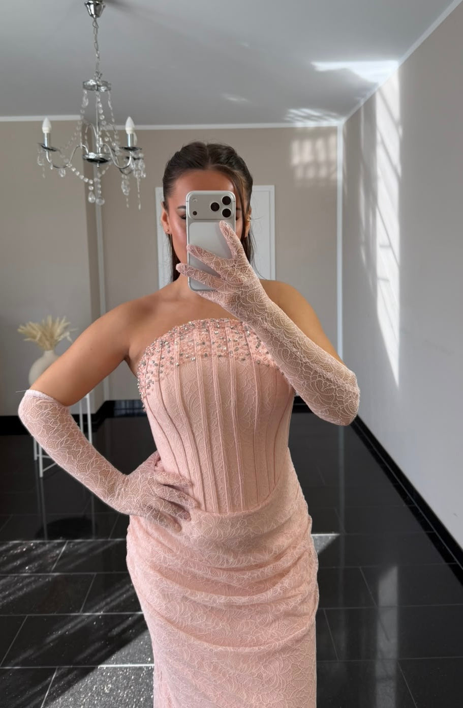 Aylina rosa