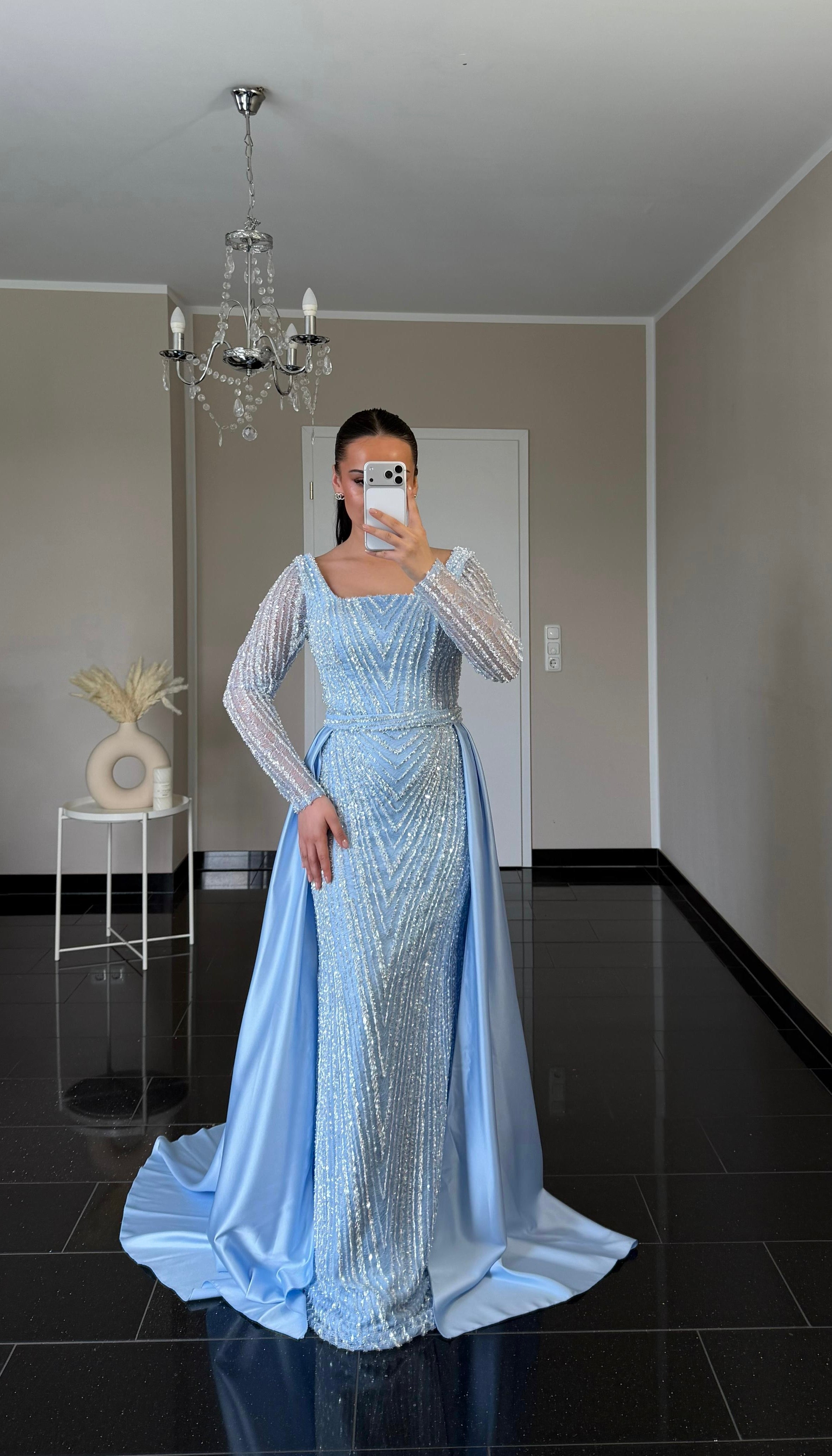 Adena Babyblau