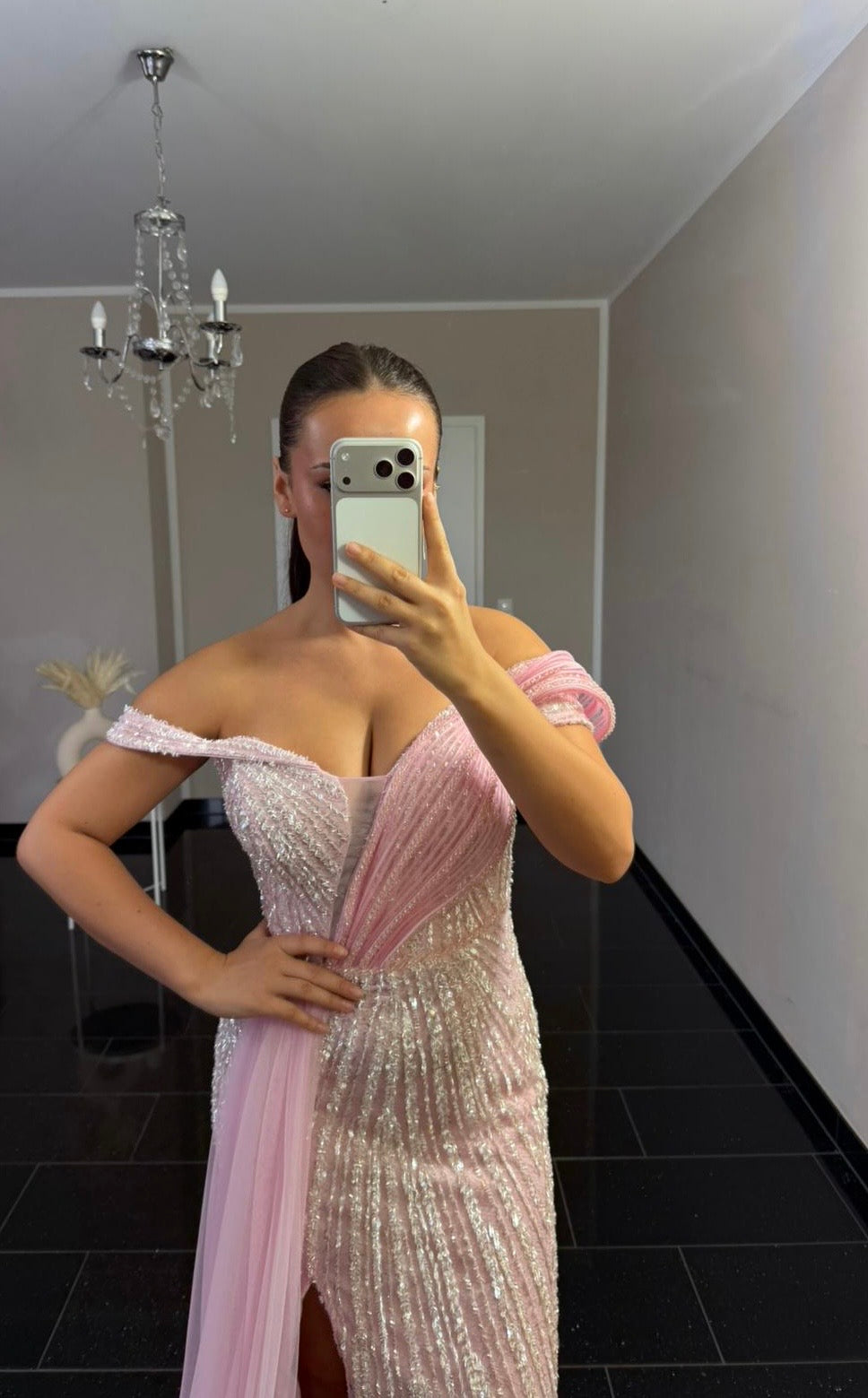 Elara Rosa