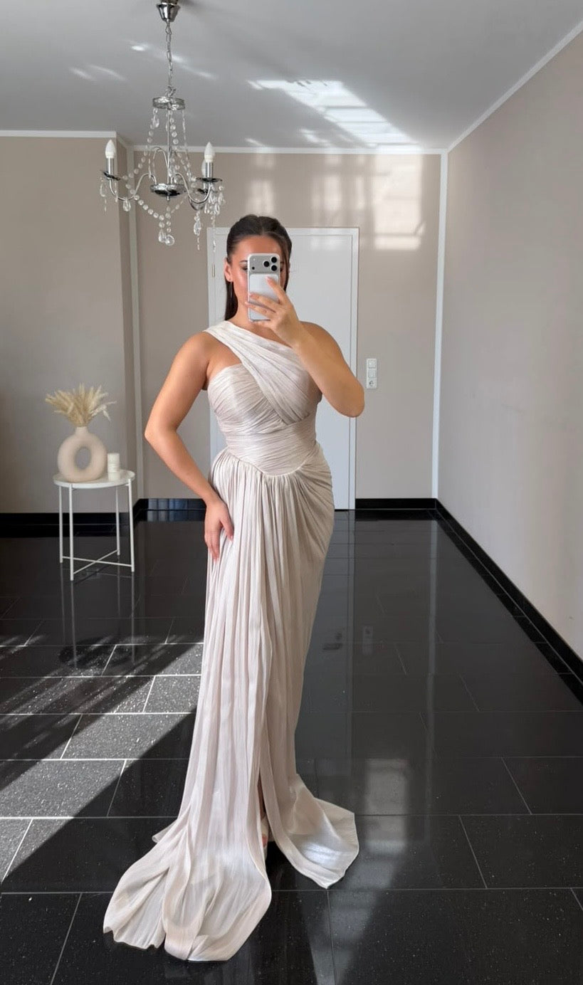 Alessia Beige