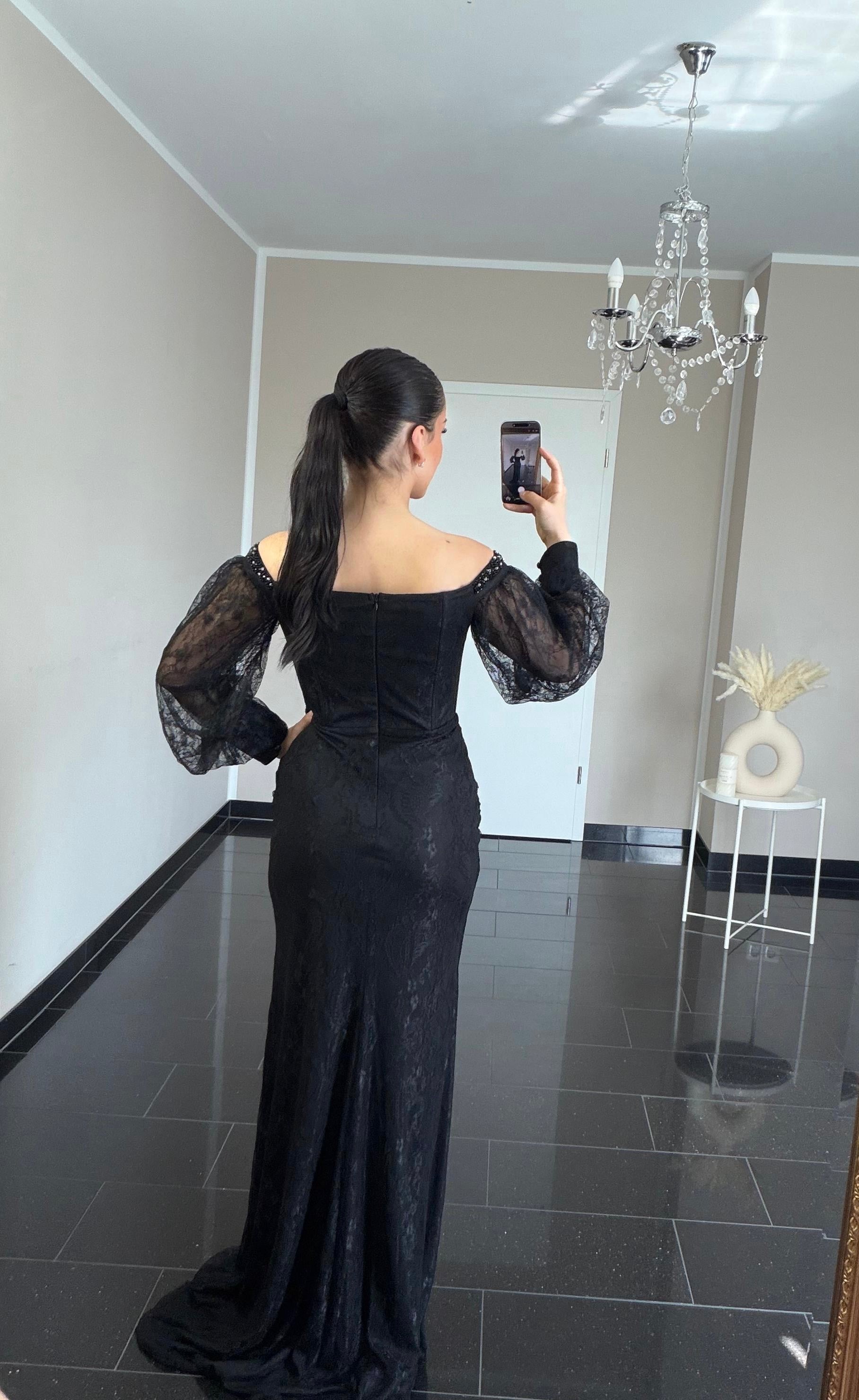 Nayla Schwarz