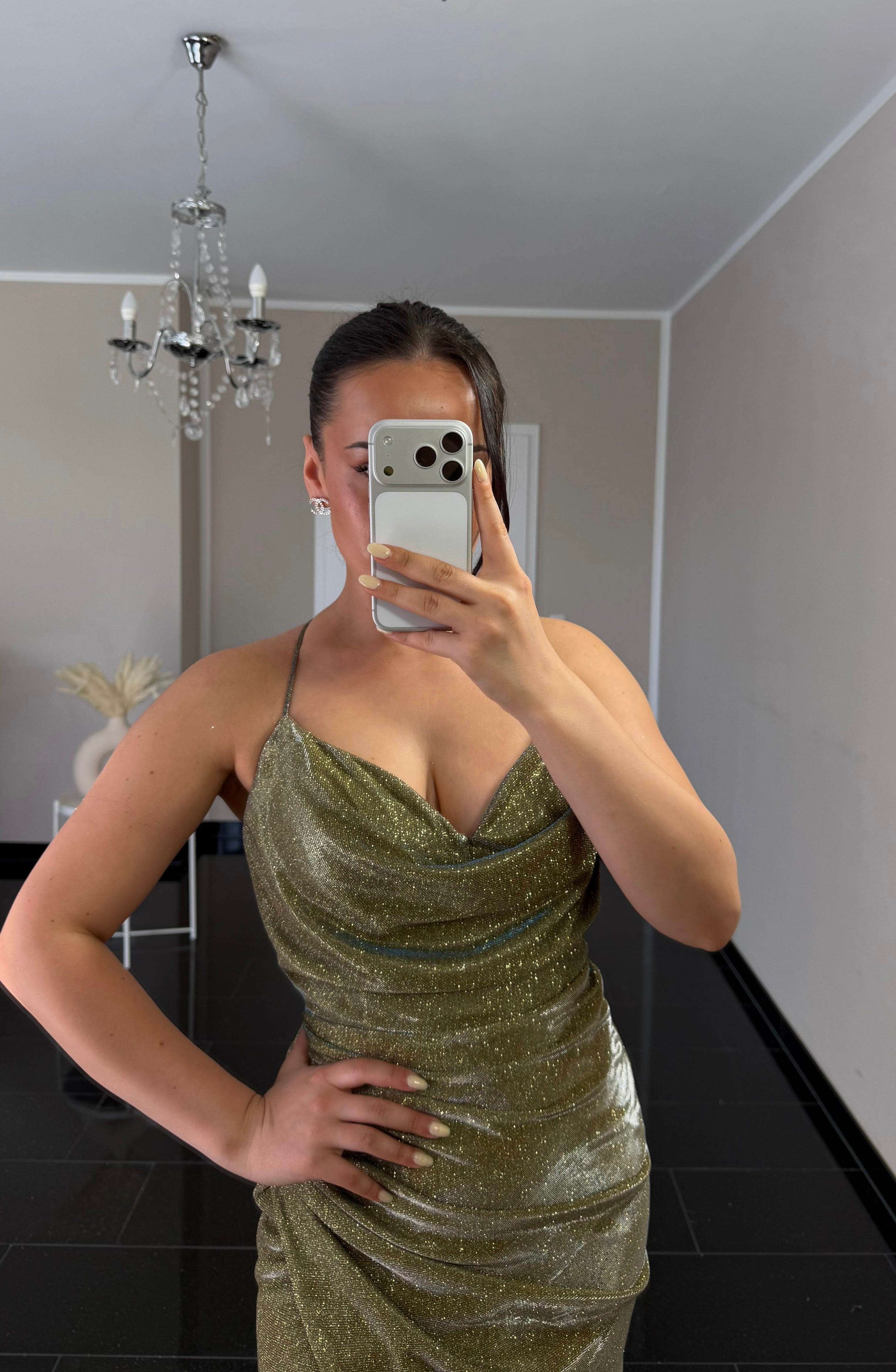 Bella Khaki