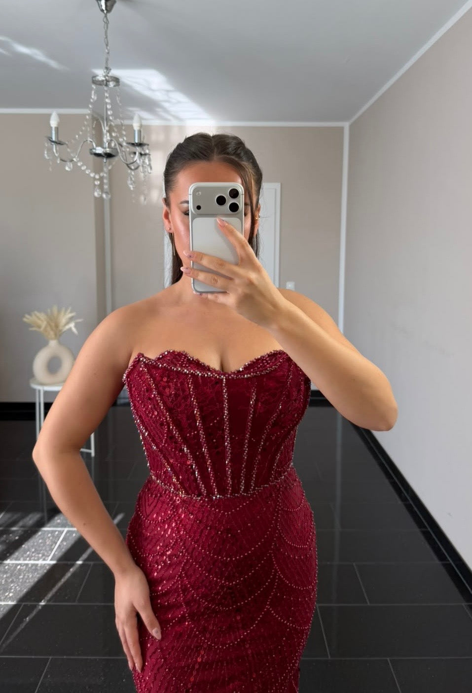 Almira Bordeaux