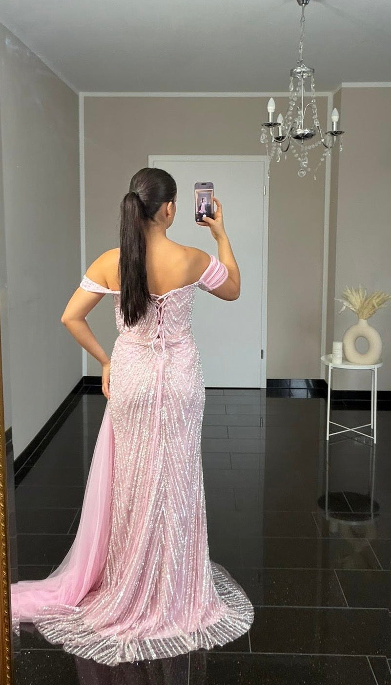 Elara Rosa