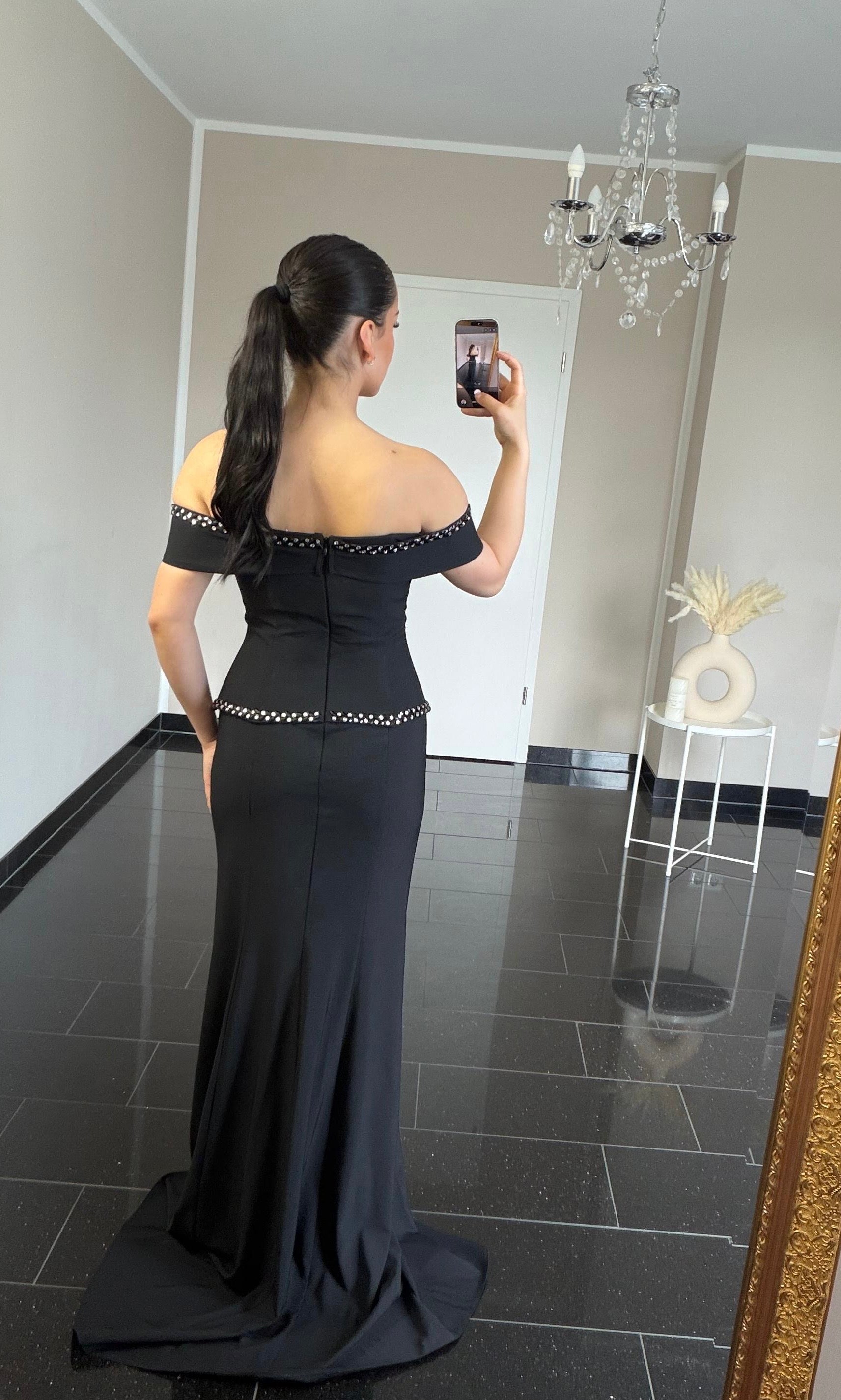 Erva Schwarz