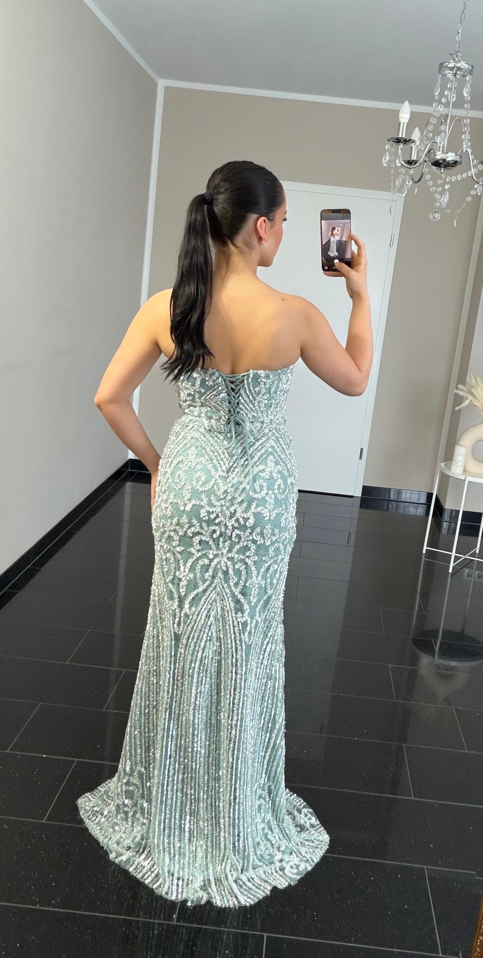 Samira Mint