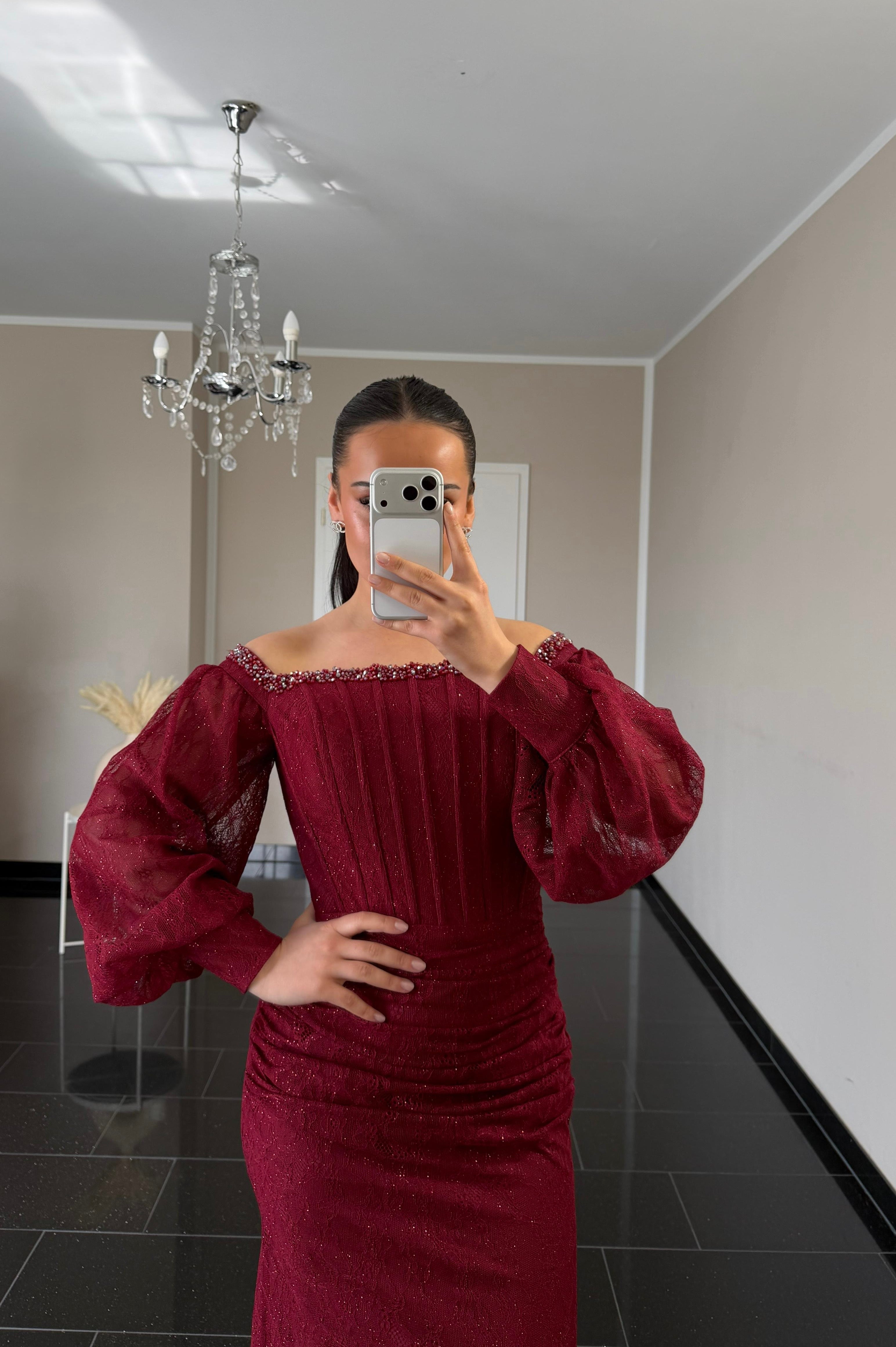 Nayla Bordeaux