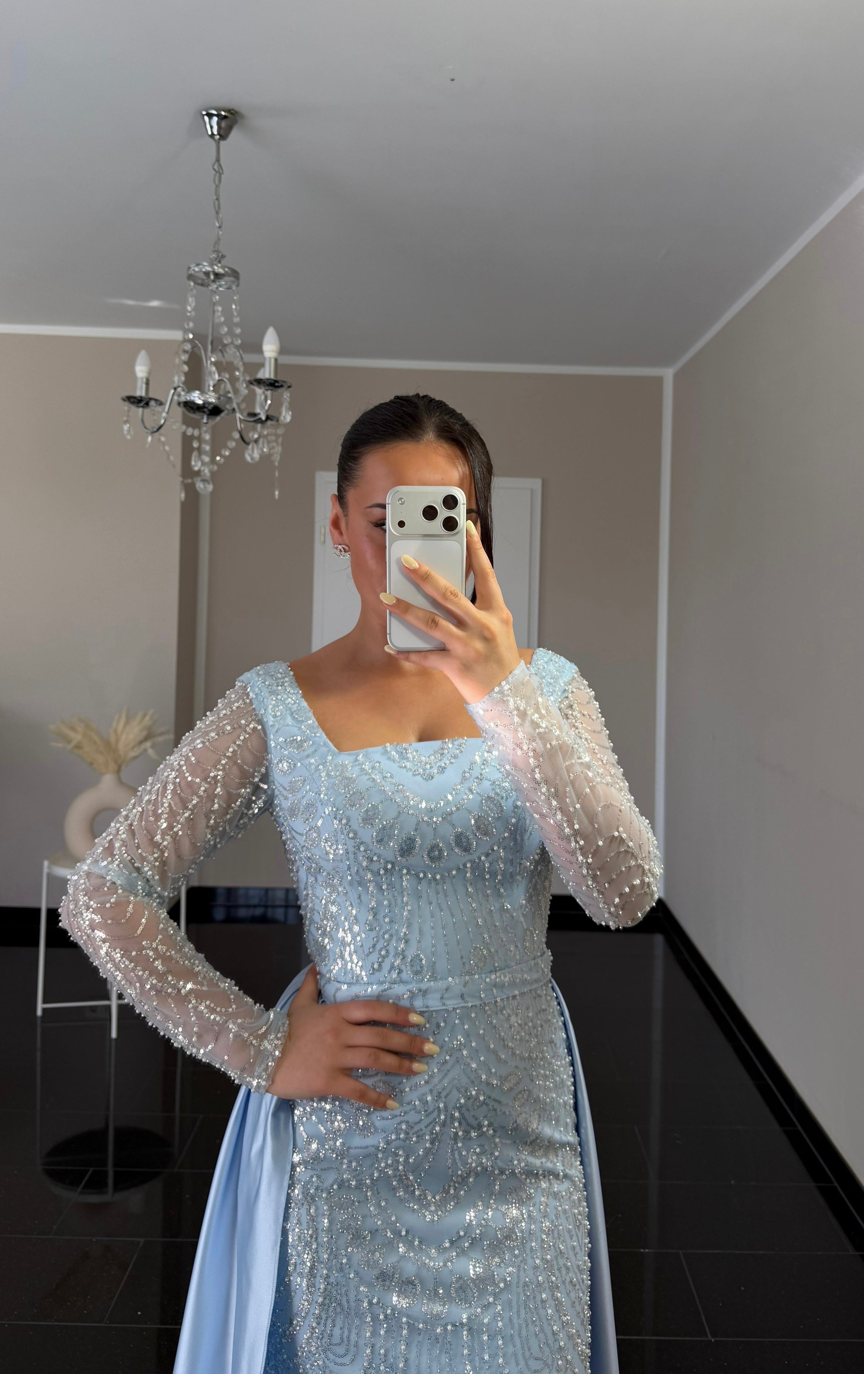 Elissa Babyblau